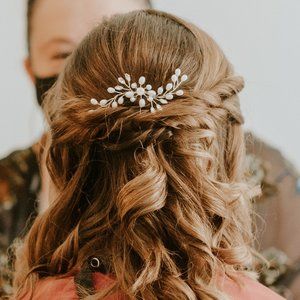 Set of two bridal hair pins